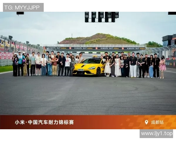 中国赛车队获亚洲耐力赛季军，展现团队实力